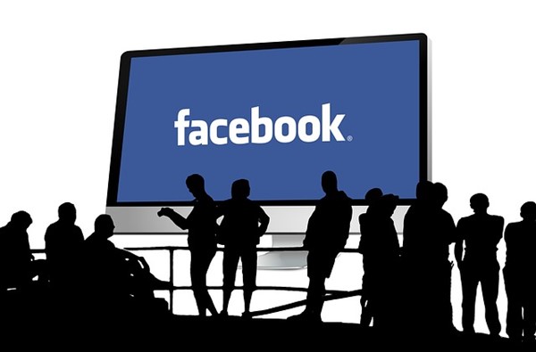 Facebook, is FB a good stock to buy, WhatsApp, acquisition, European Union, European Commission, Antitrust,